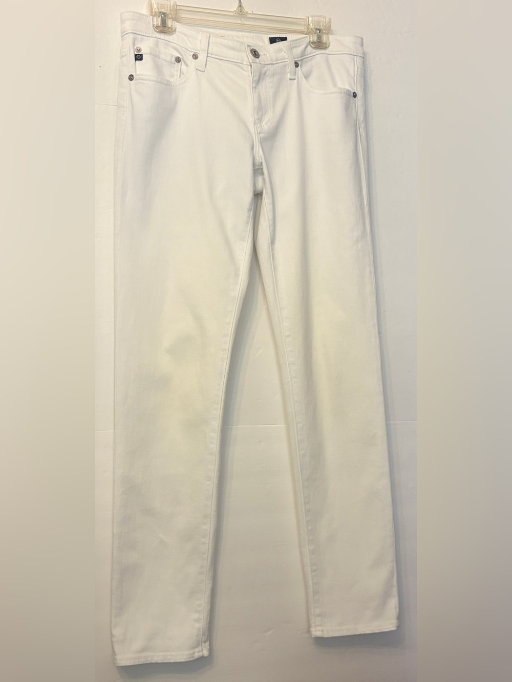 AG ADRIANO GOLDSCHMIED THE STILT CIGARETTE LEG WHITE JEANS TAG SIZE
30R